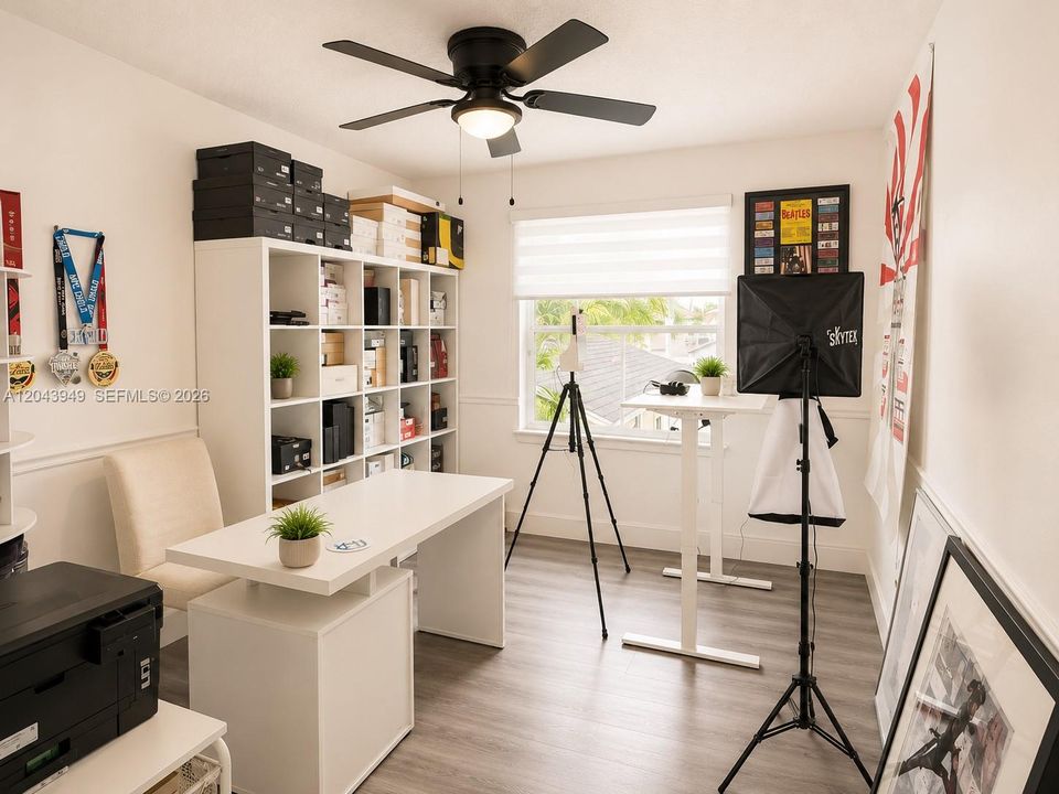 For Rent: $5,100 (4 beds, 2 baths, 2639 Square Feet)