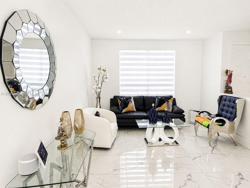 For Rent: $5,100 (4 beds, 2 baths, 2639 Square Feet)