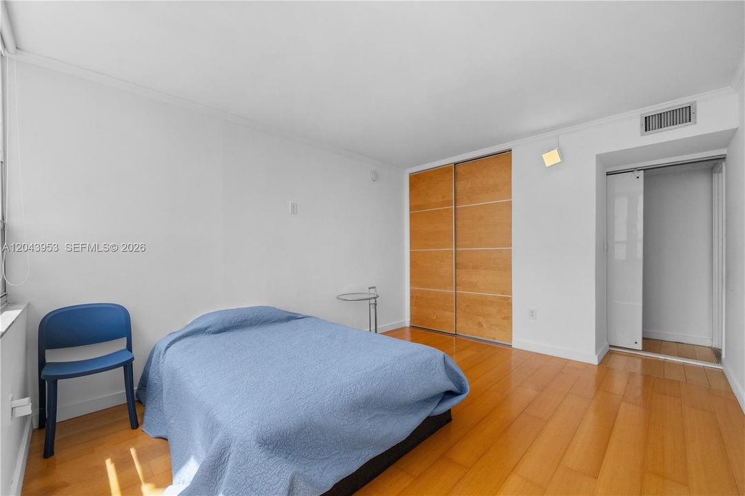 В аренду: $6,200 (2 спален, 2 ванн, 1372 Квадратных фут)
