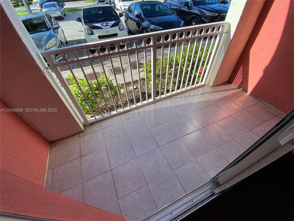 В аренду: $2,990 (3 спален, 2 ванн, 1312 Квадратных фут)