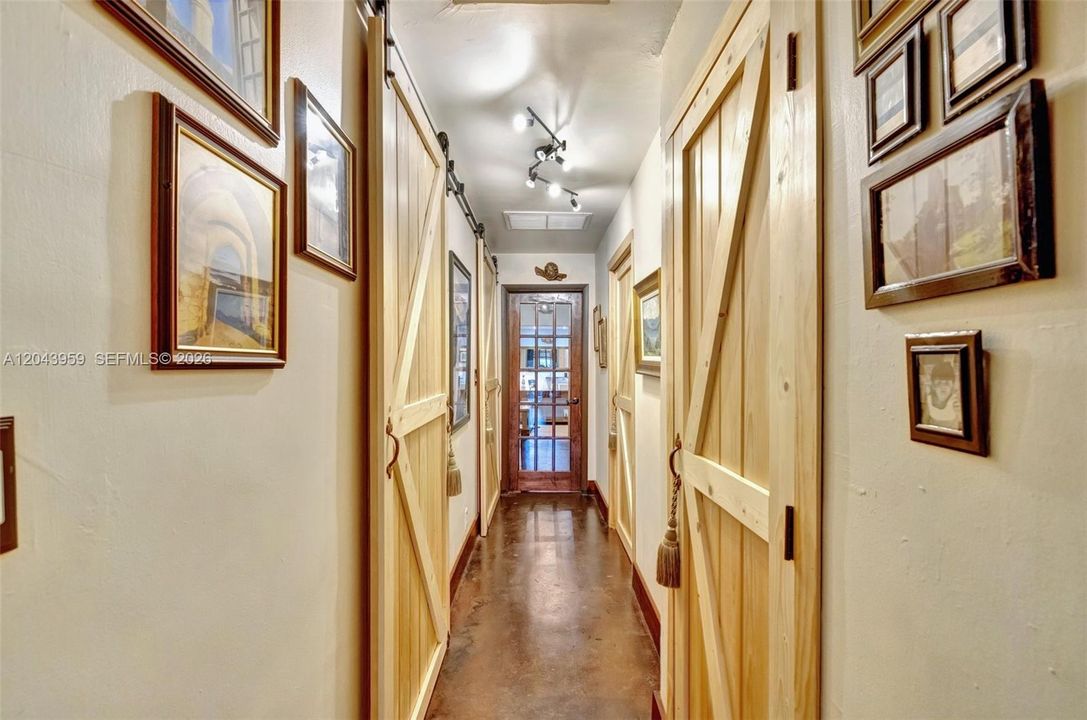 На продажу: $650,000 (0 спален, 0 ванн, 1360 Квадратных фут)