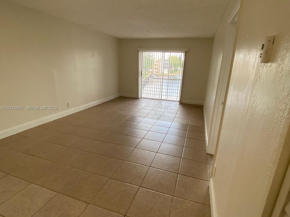 En Renta: $1,650 (1 camas, 1 baños, 730 Pies cuadrados)