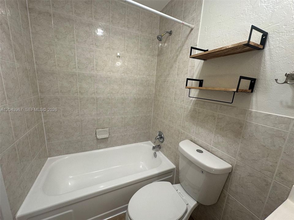 En Renta: $1,650 (1 camas, 1 baños, 730 Pies cuadrados)