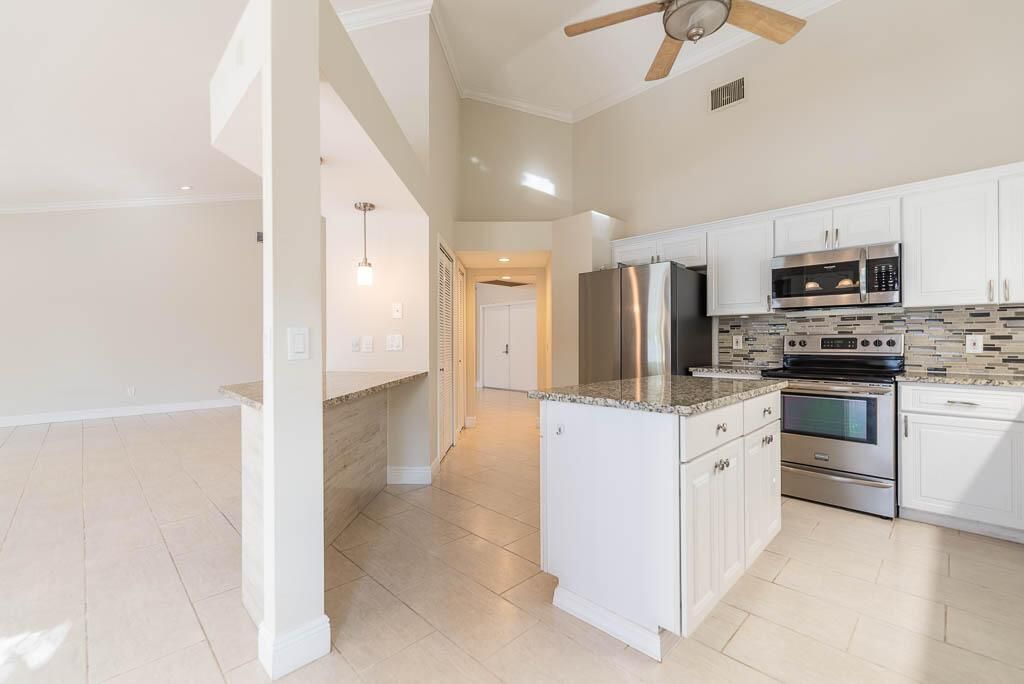 20250716-251 NW 69th Street-0043