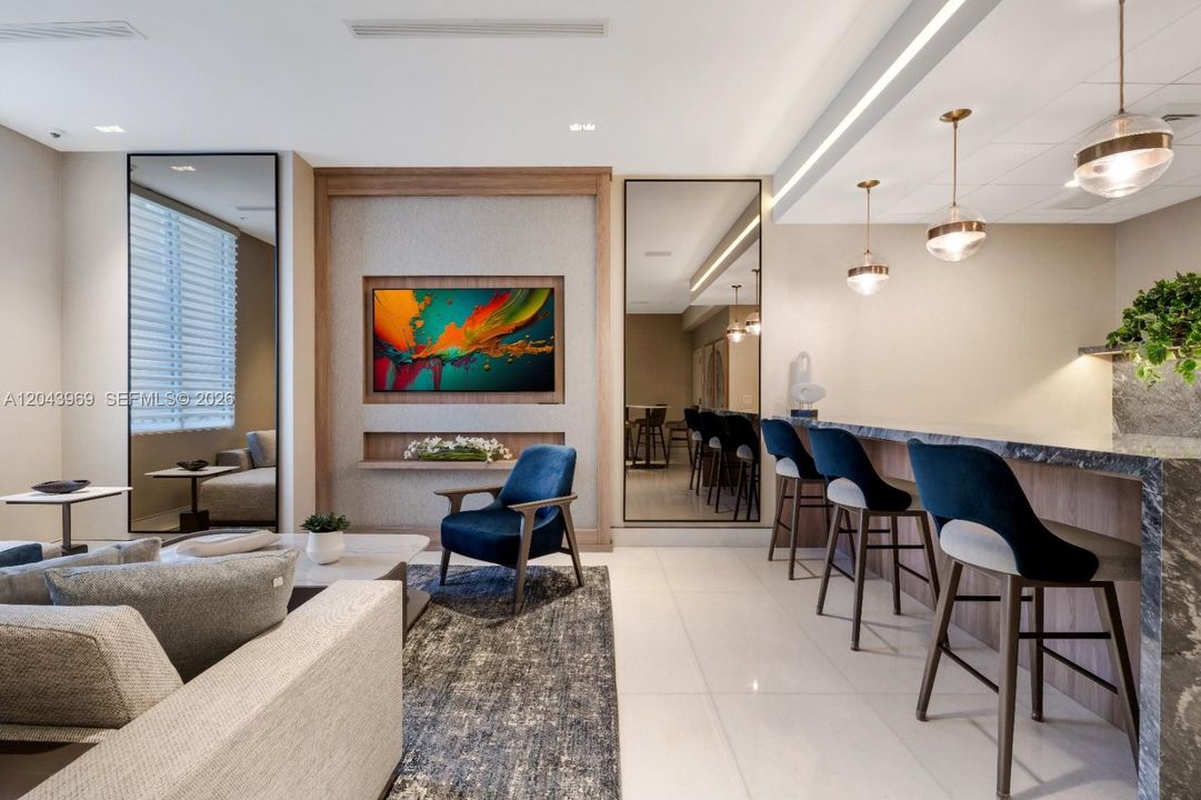 For Rent: $5,500 (2 beds, 2 baths, 1310 Square Feet)