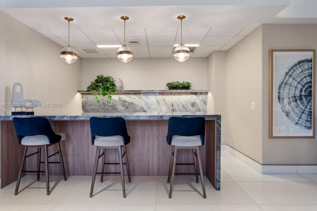 For Rent: $5,500 (2 beds, 2 baths, 1310 Square Feet)