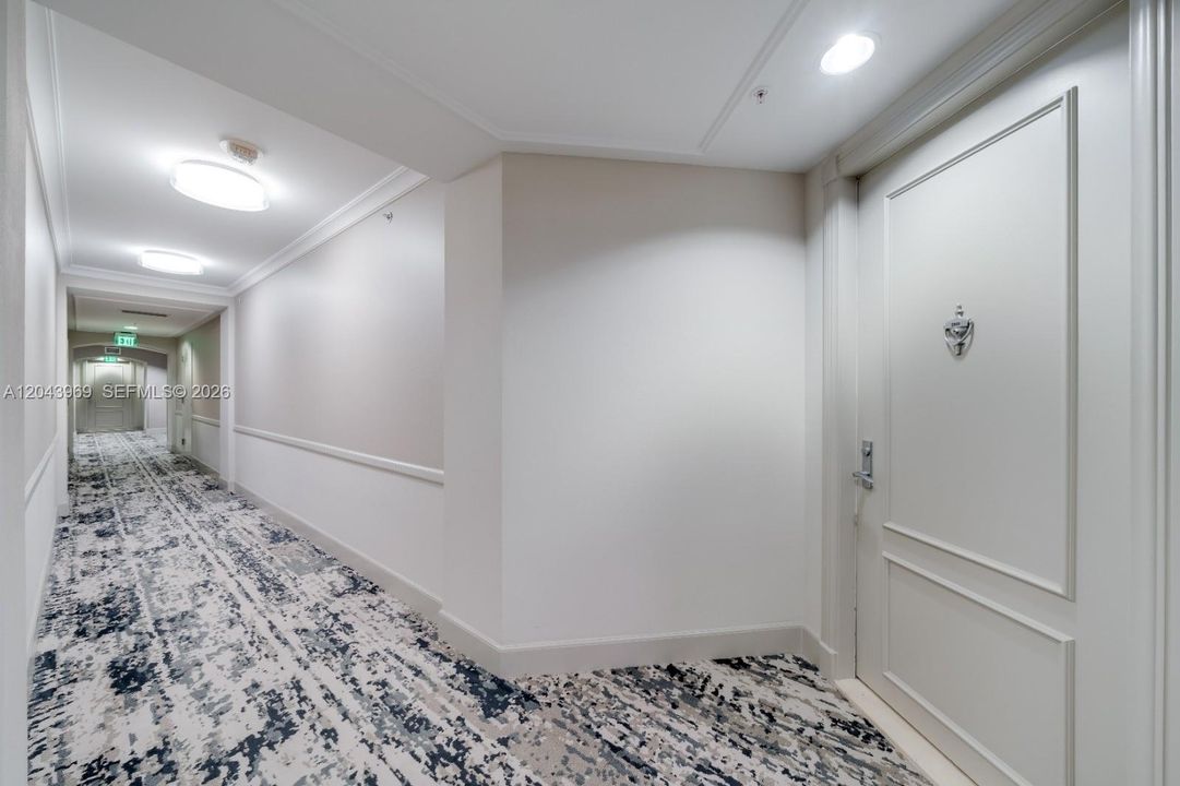 For Rent: $5,500 (2 beds, 2 baths, 1310 Square Feet)
