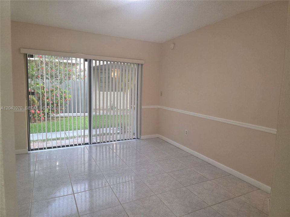 En Renta: $2,875 (3 camas, 1 baños, 1351 Pies cuadrados)