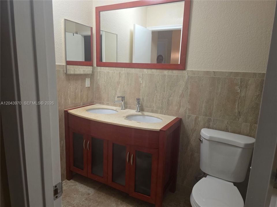 En Renta: $2,875 (3 camas, 1 baños, 1351 Pies cuadrados)