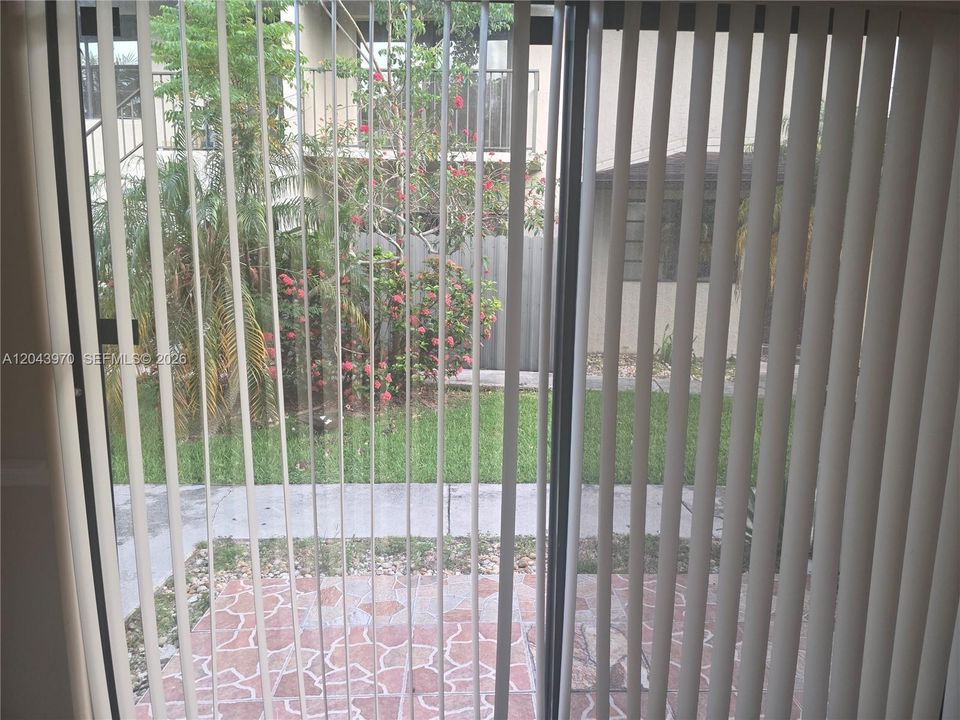 En Renta: $2,875 (3 camas, 1 baños, 1351 Pies cuadrados)