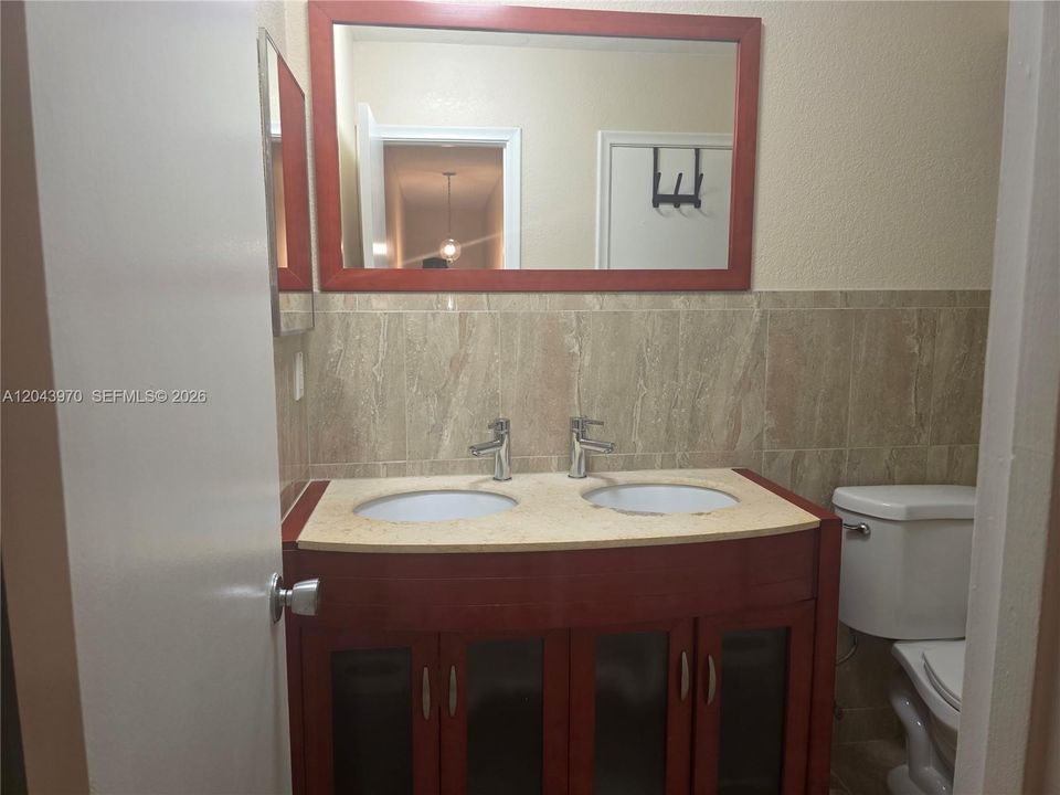 En Renta: $2,875 (3 camas, 1 baños, 1351 Pies cuadrados)