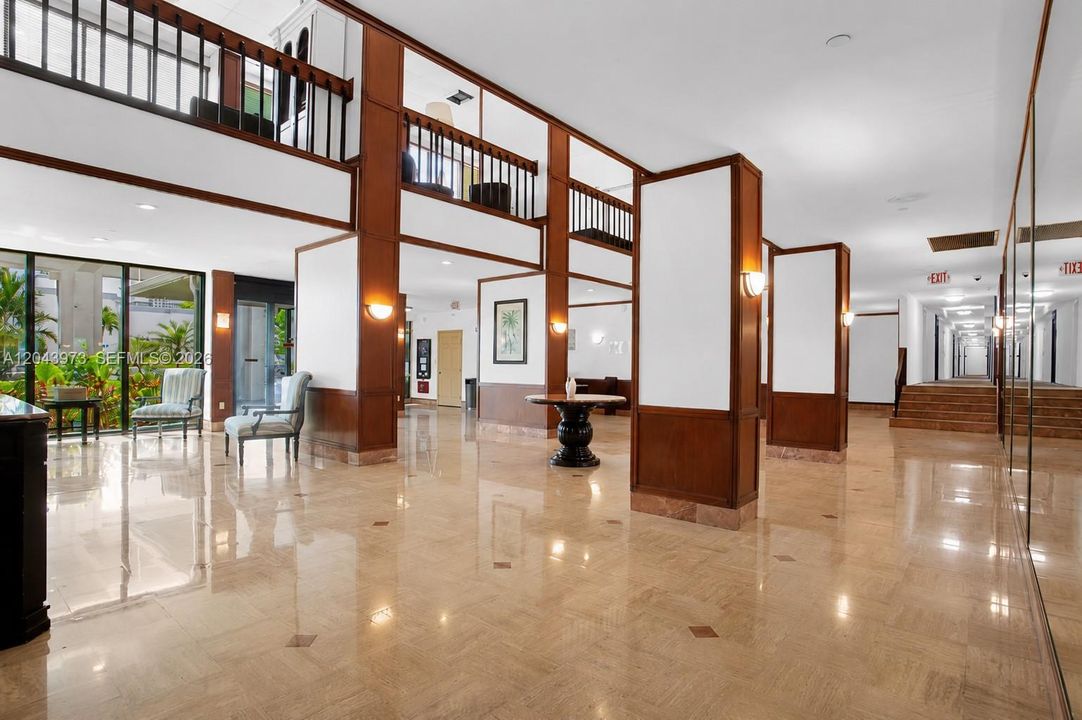На продажу: $325,000 (3 спален, 2 ванн, 1693 Квадратных фут)