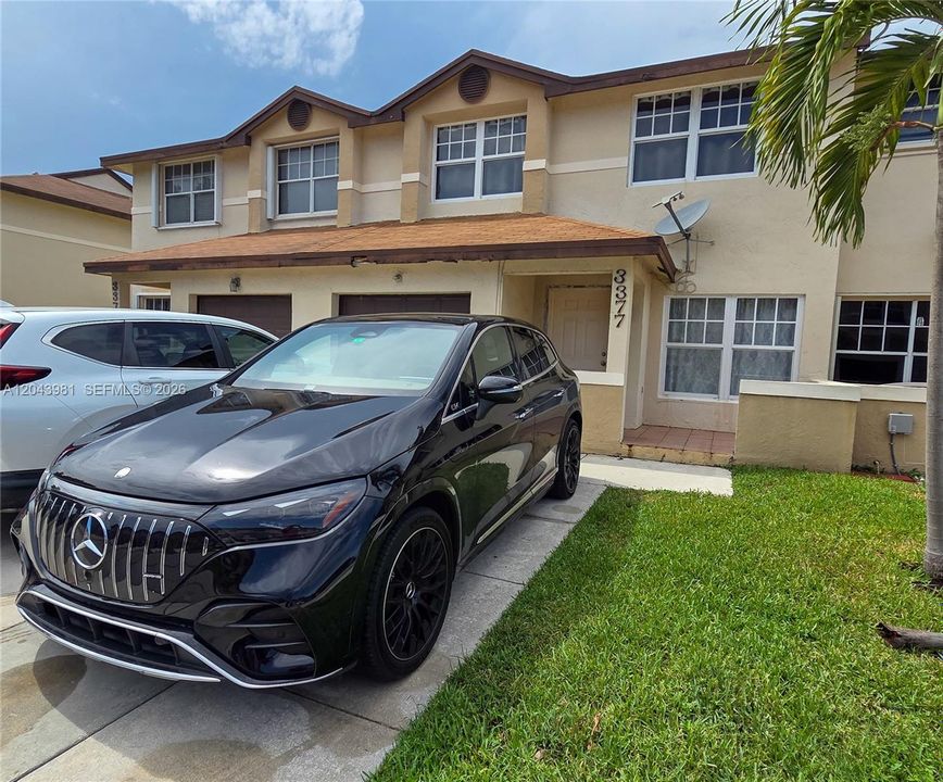 For Sale: $410,000 (4 beds, 2 baths, 1618 Square Feet)