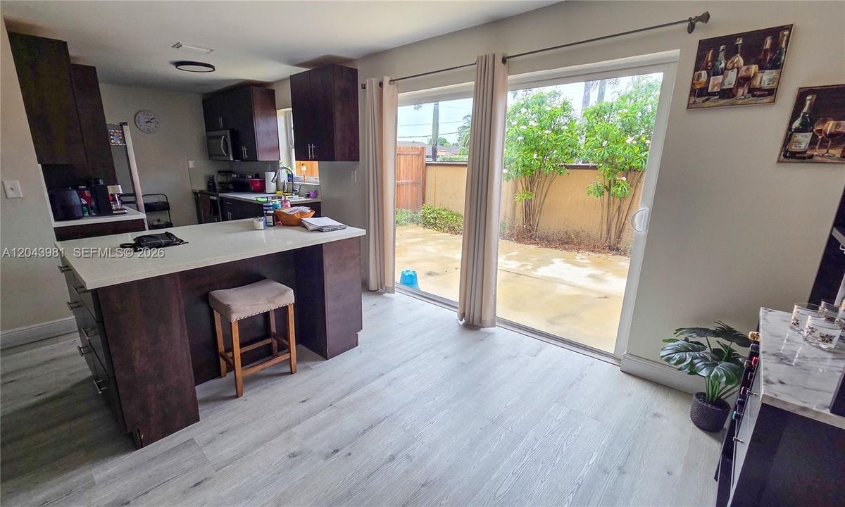 For Sale: $410,000 (4 beds, 2 baths, 1618 Square Feet)