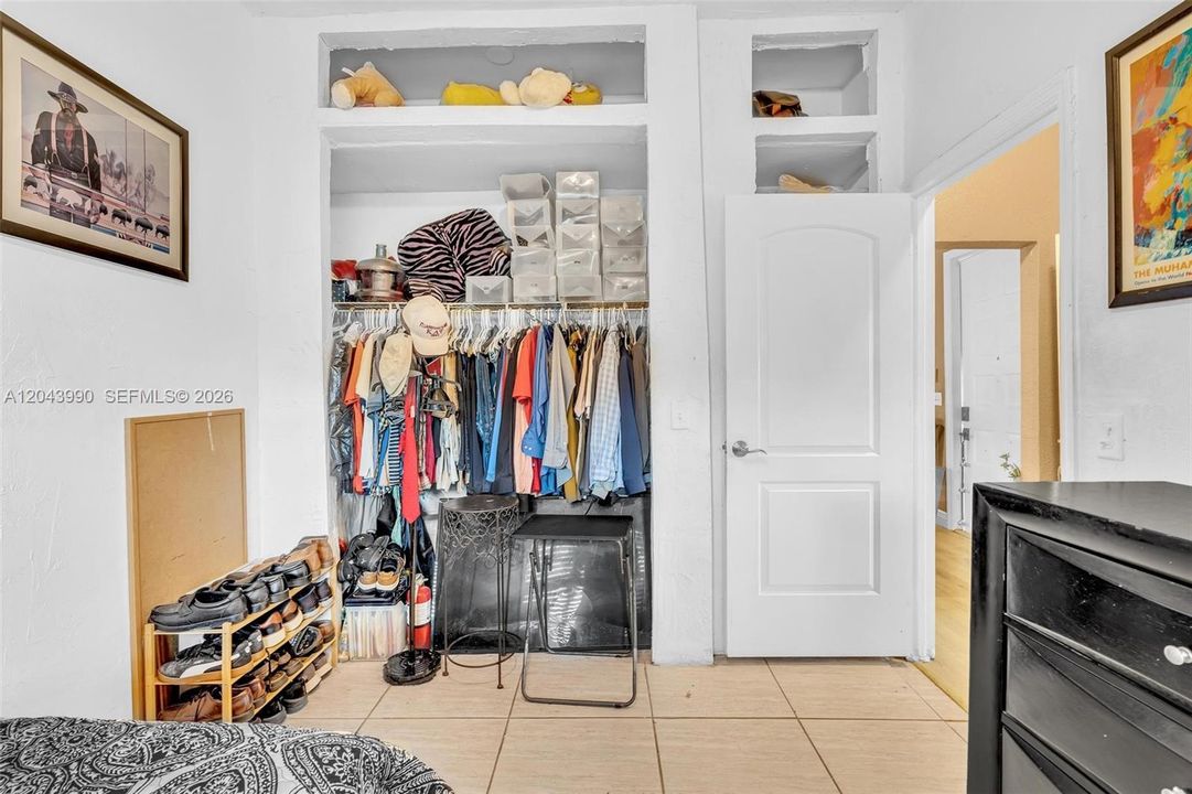 На продажу: $459,900 (3 спален, 2 ванн, 1600 Квадратных фут)