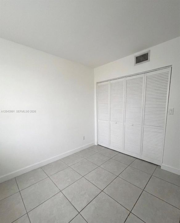 En Renta: $2,300 (2 camas, 2 baños, 910 Pies cuadrados)