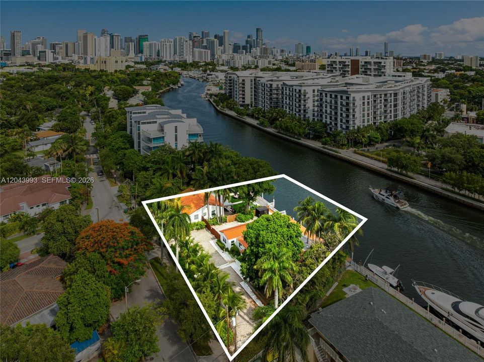 На продажу: $4,995,000 (4 спален, 3 ванн, 2195 Квадратных фут)