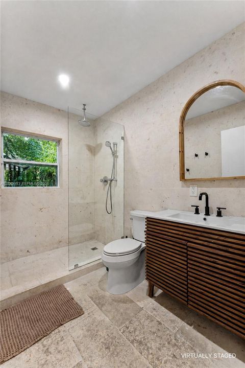 На продажу: $4,995,000 (4 спален, 3 ванн, 2195 Квадратных фут)