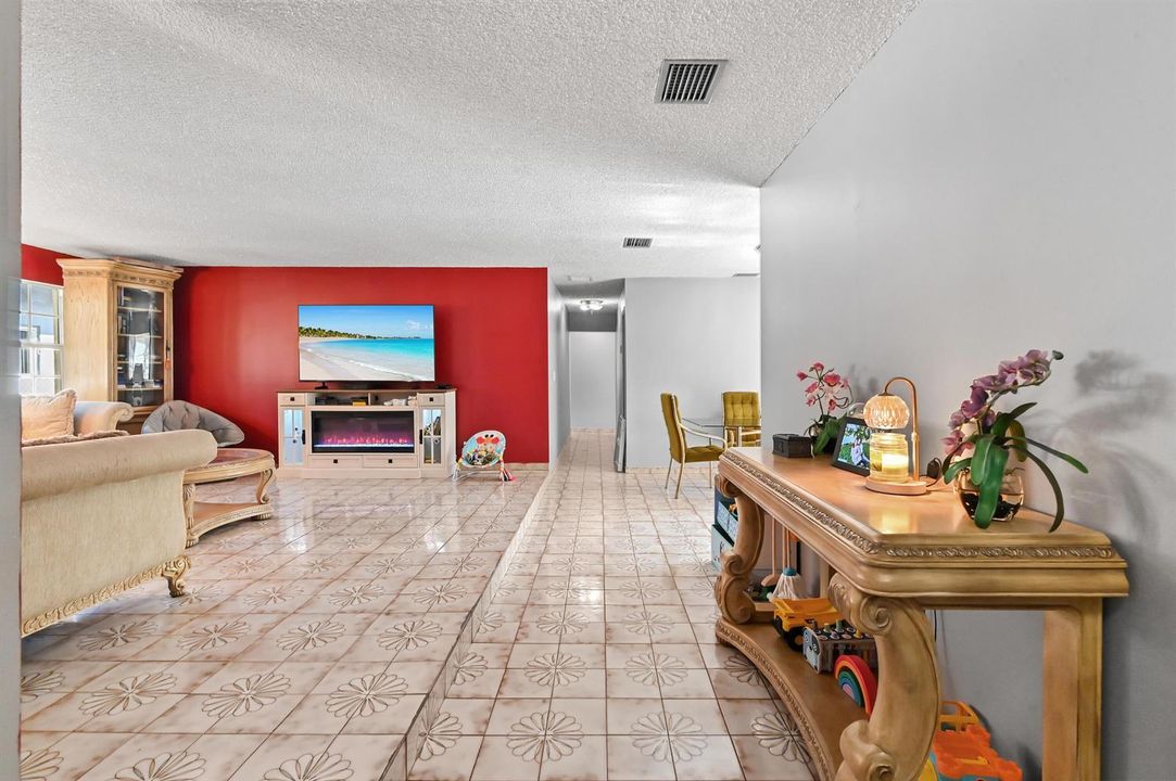 07 Living room 01