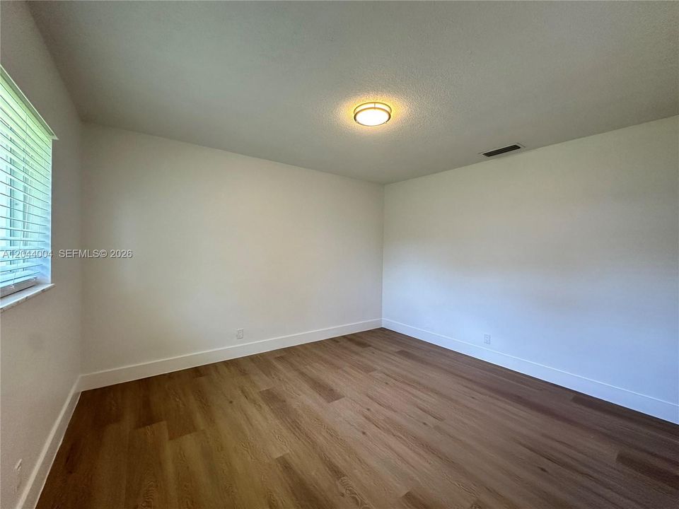 En Renta: $2,125 (2 camas, 1 baños, 0 Pies cuadrados)