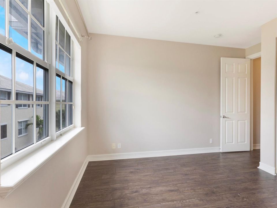 Guest Bedroom 2