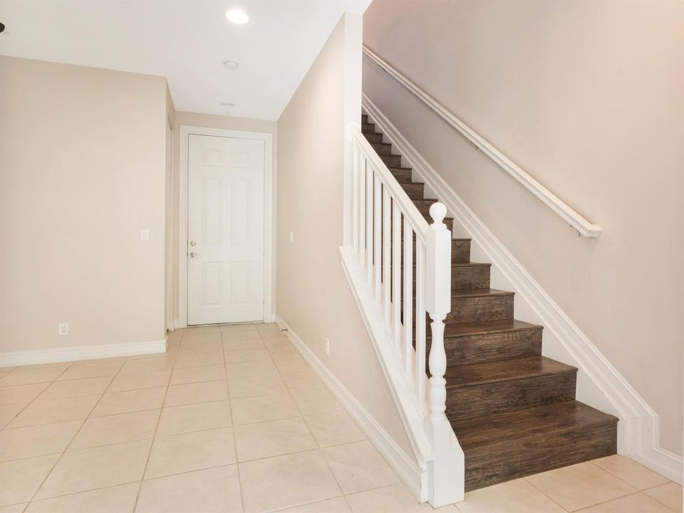 Stairs to 2nd Floor