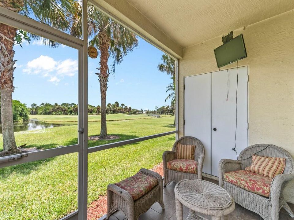 4210 Gator Trace Ave "B"