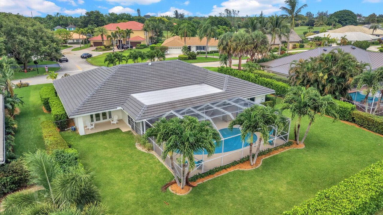 Fenced Golf Home w/ Screened Patio