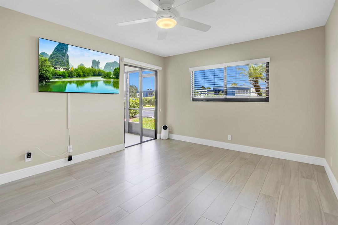 15451-Pembridge-Dr-206_16_MLS