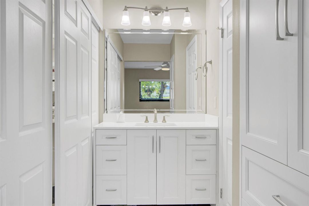 15451-Pembridge-Dr-206_18_MLS