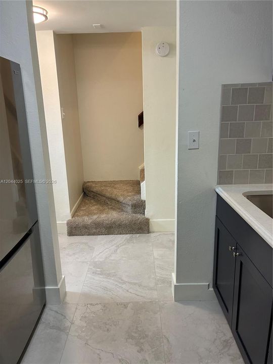 В аренду: $2,500 (2 спален, 1 ванн, 3744 Квадратных фут)