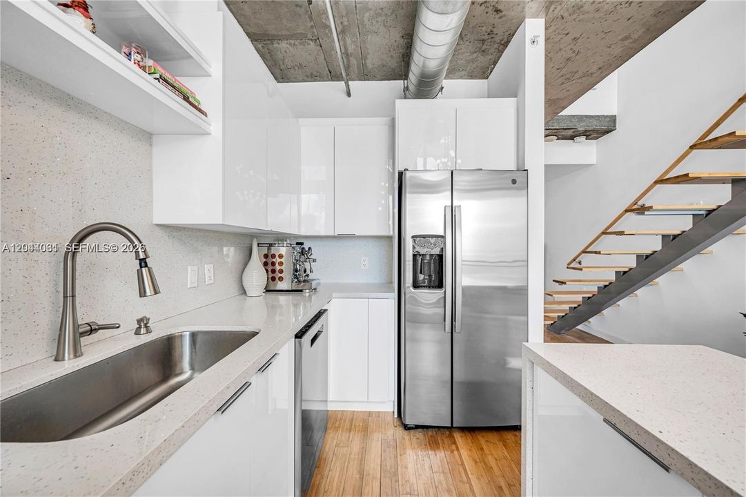 В аренду: $2,900 (1 спален, 1 ванн, 795 Квадратных фут)