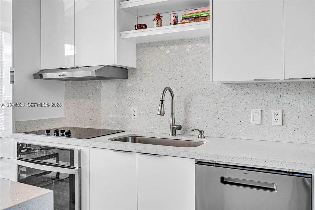 В аренду: $2,900 (1 спален, 1 ванн, 795 Квадратных фут)
