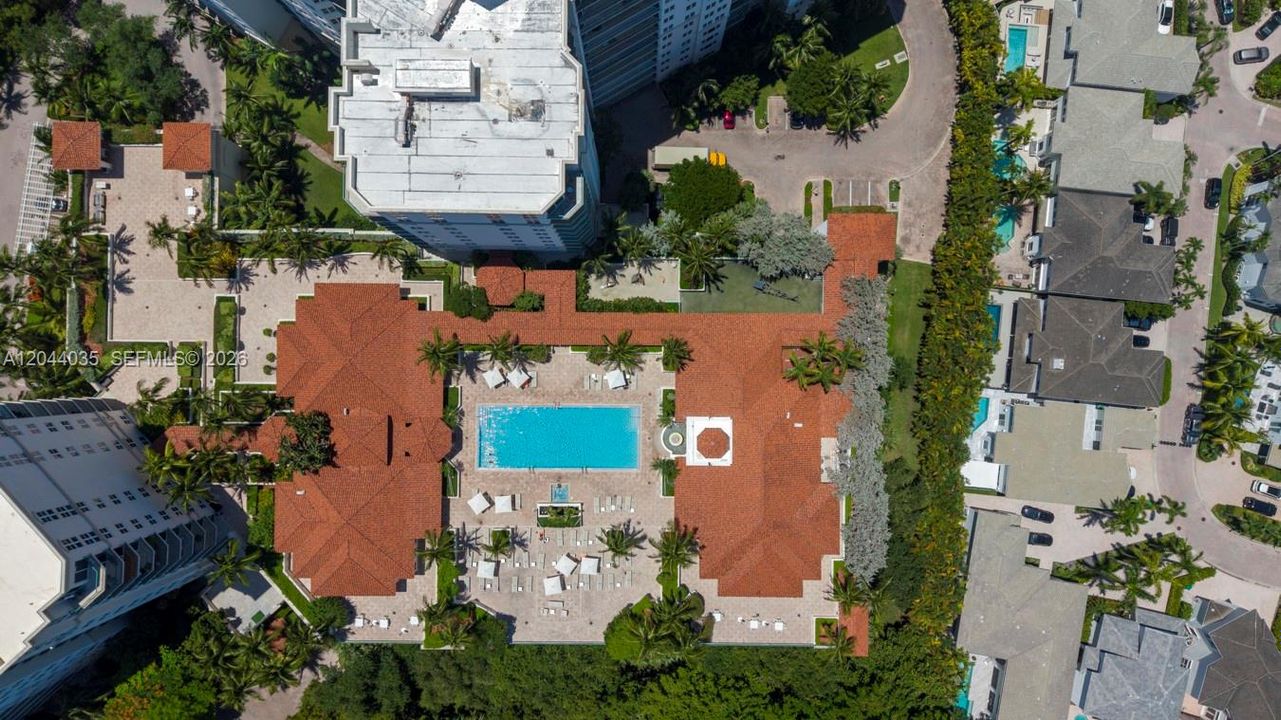 На продажу: $499,000 (2 спален, 2 ванн, 1470 Квадратных фут)