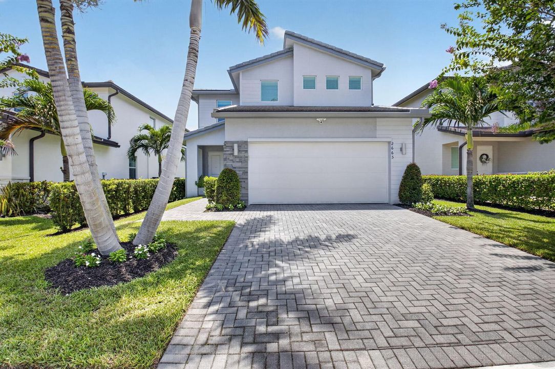Newly built home in East Boynton