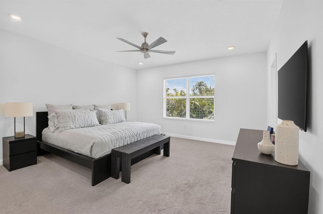Primary suite