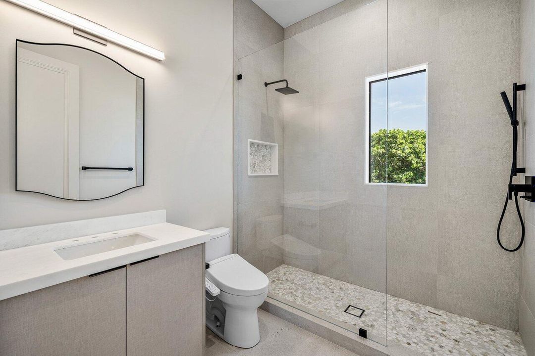 053-7935SouthFlaglerDrive-WestPalmBeach-