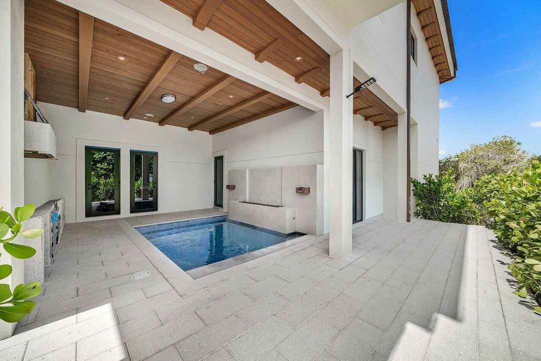 077-7935SouthFlaglerDrive-WestPalmBeach-