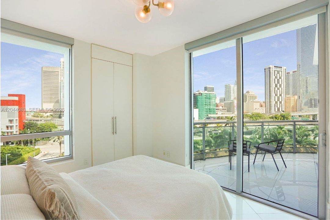 En Renta: $5,400 (2 camas, 2 baños, 1280 Pies cuadrados)