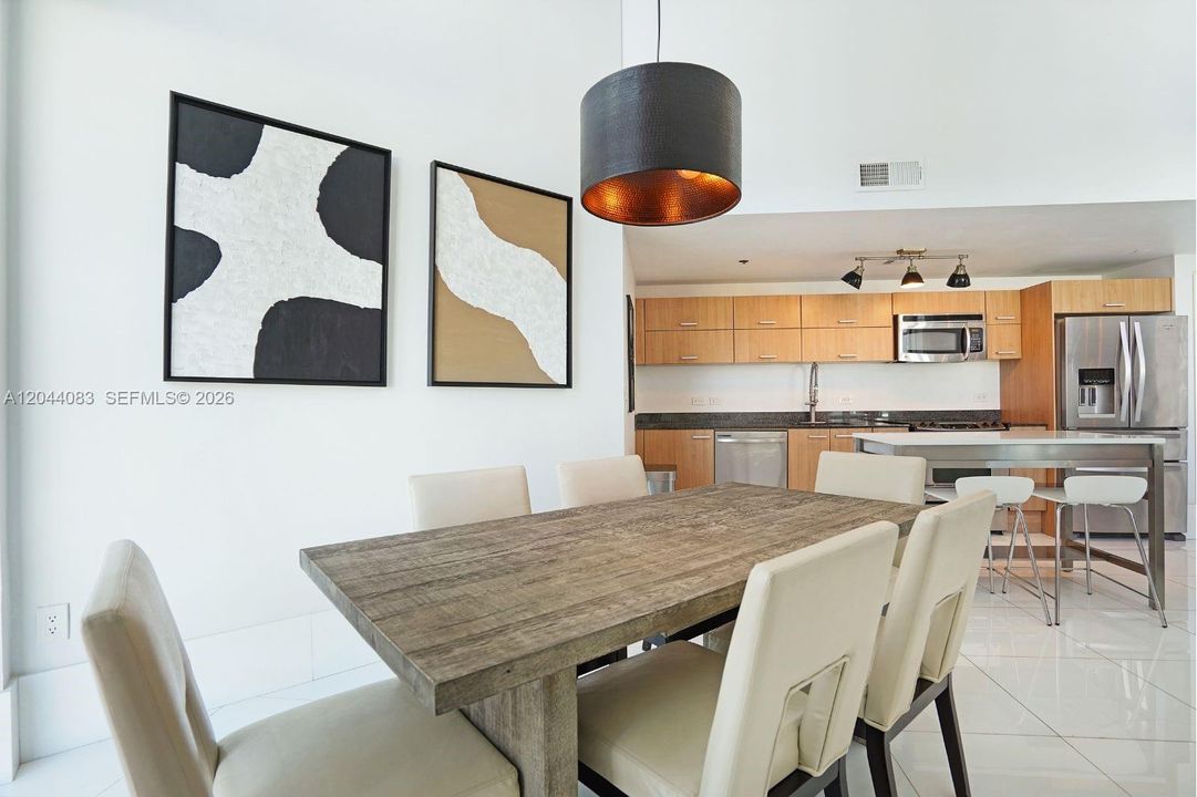 En Renta: $5,400 (2 camas, 2 baños, 1280 Pies cuadrados)