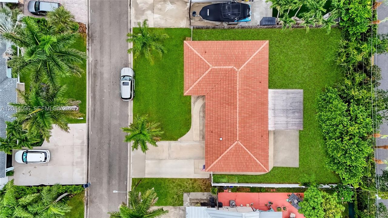 En Venta: $565,000 (2 camas, 2 baños, 1351 Pies cuadrados)