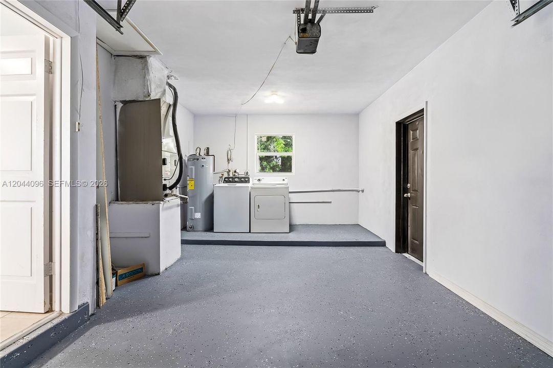 En Venta: $565,000 (2 camas, 2 baños, 1351 Pies cuadrados)