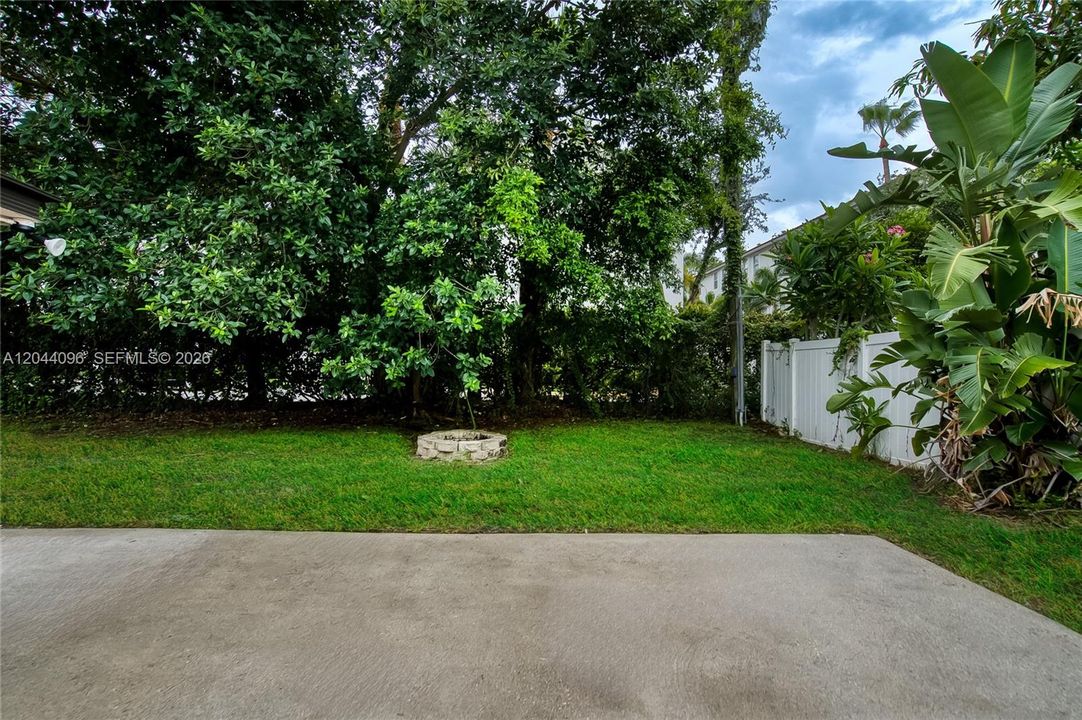En Venta: $565,000 (2 camas, 2 baños, 1351 Pies cuadrados)