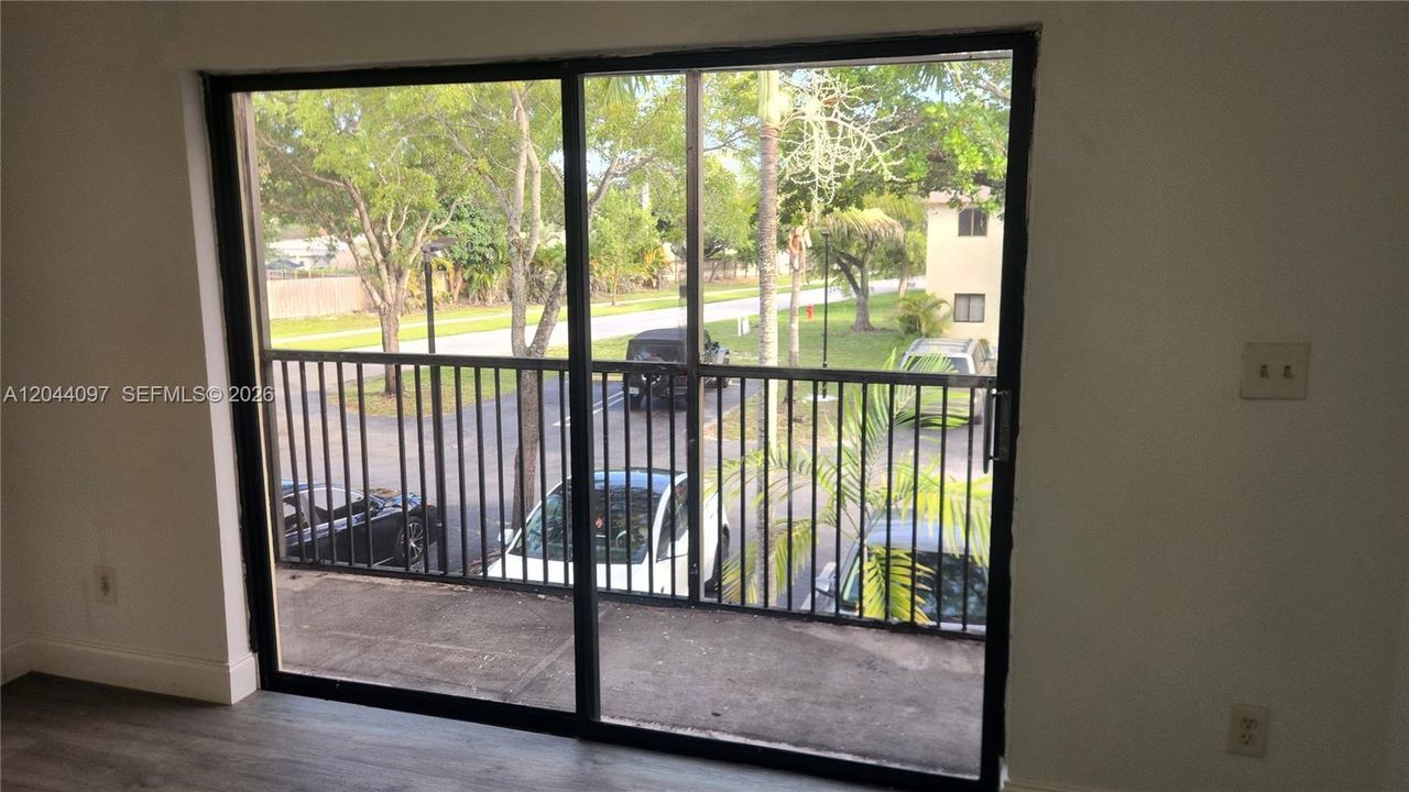 En Renta: $1,900 (2 camas, 2 baños, 900 Pies cuadrados)