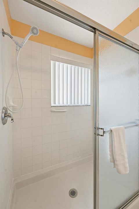 20 Master Shower