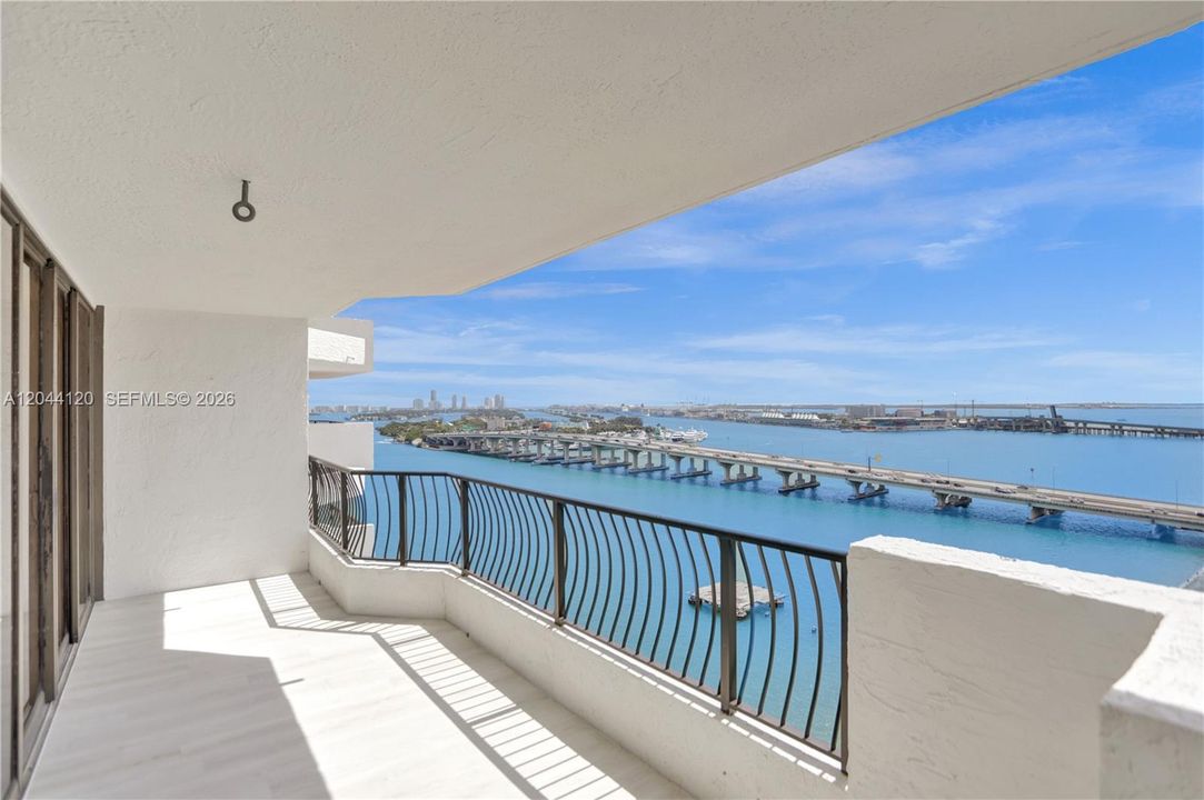 En Venta: $349,000 (1 camas, 1 baños, 860 Pies cuadrados)