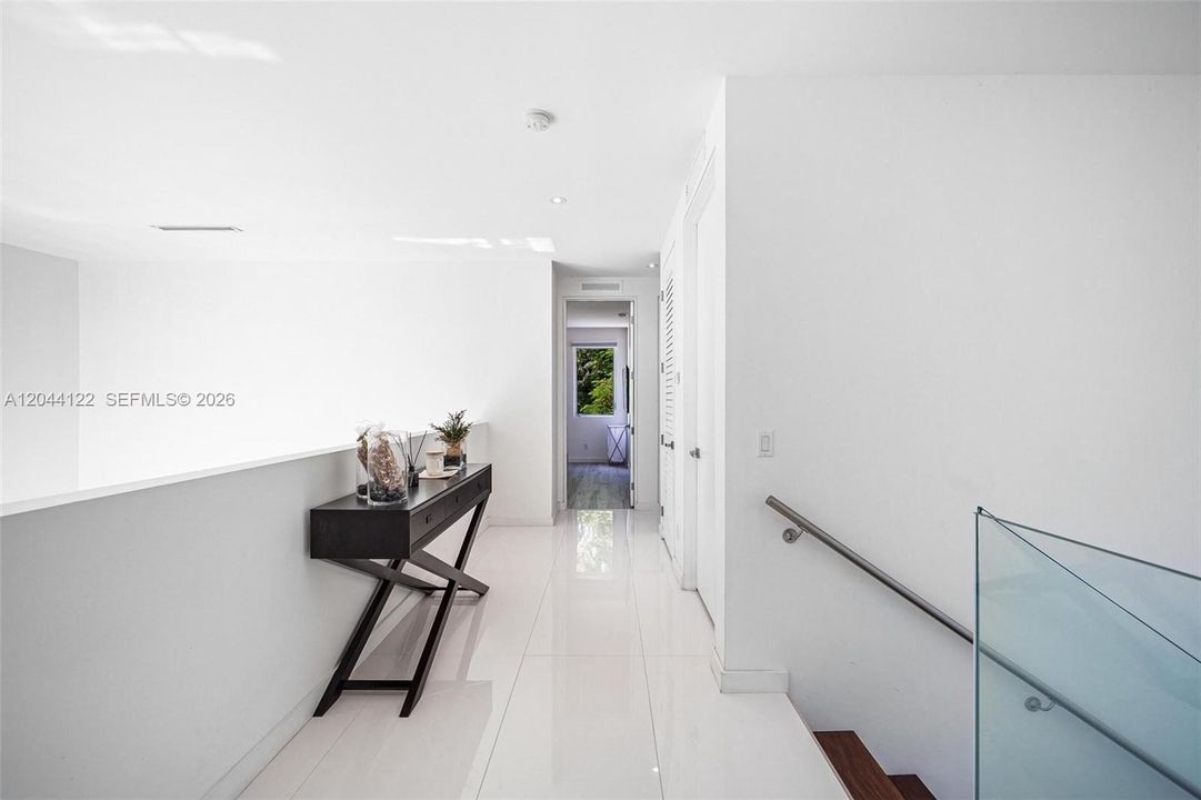 For Rent: $14,950 (3 beds, 3 baths, 3107 Square Feet)