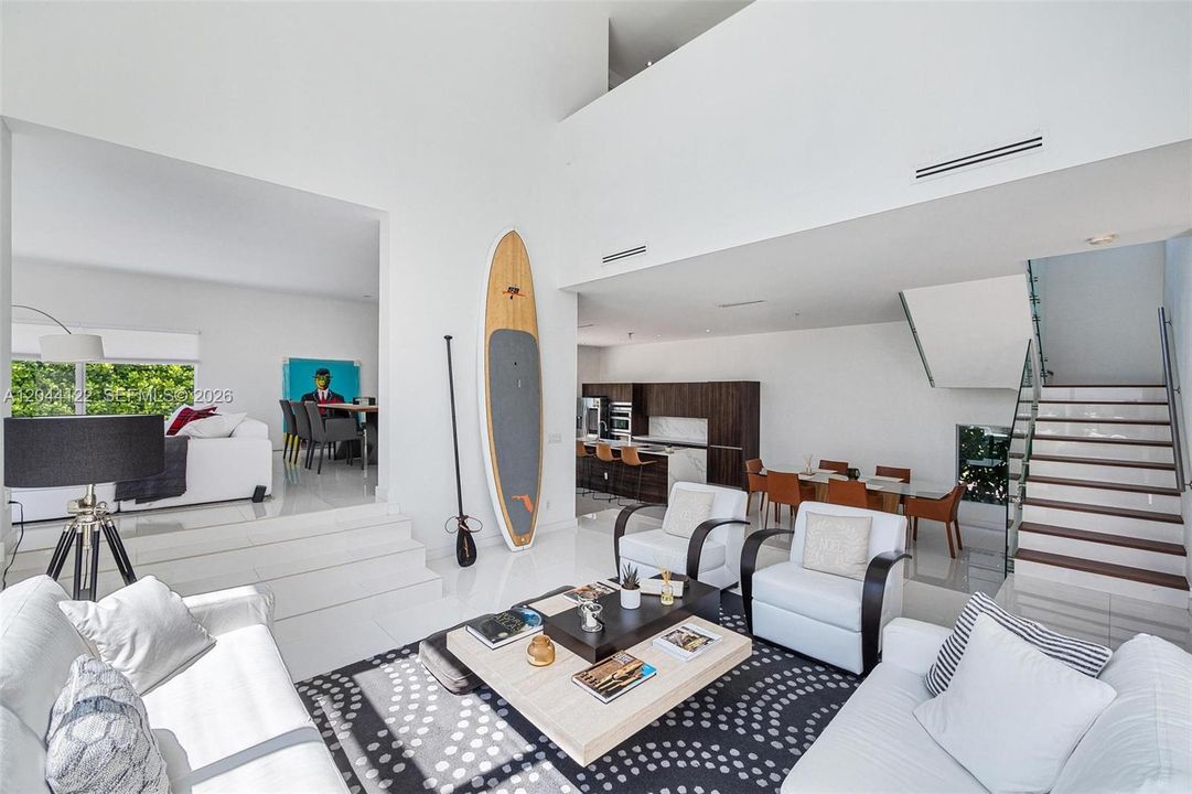 For Rent: $14,950 (3 beds, 3 baths, 3107 Square Feet)