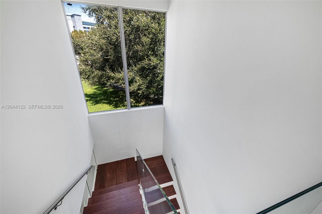 For Rent: $14,950 (3 beds, 3 baths, 3107 Square Feet)