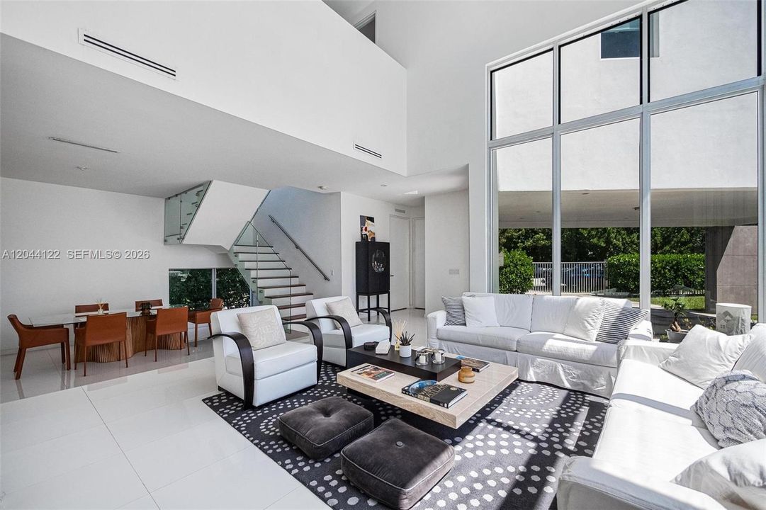 For Rent: $14,950 (3 beds, 3 baths, 3107 Square Feet)